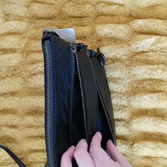 🆕 Gorgeous Elliot Lucca Leather Crossbody Bag - Picture 6 of 15